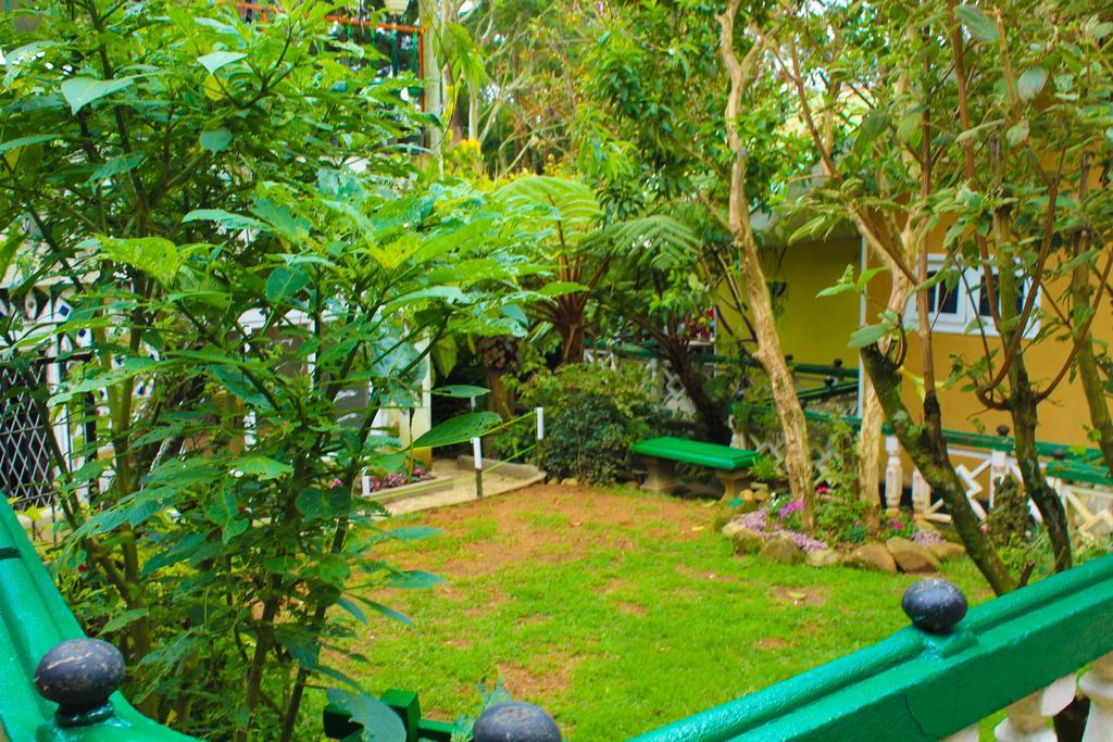 Hotel Crystal Mounts à Nuwara Eliya Extérieur photo